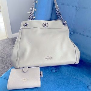 Coach- Leather 3 Pocket Purse BRAND NEW AUTHENTIC